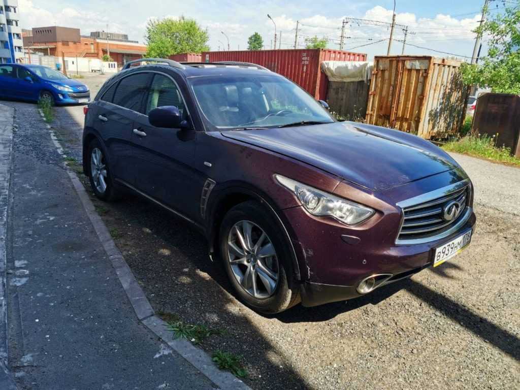 Infiniti FX37 2012